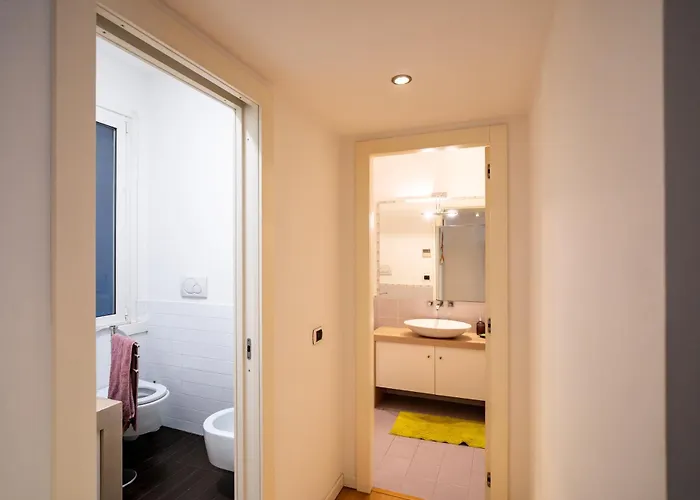 San Giovanni Art Apartment *